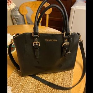 Michael Kors purse and wallet same as new